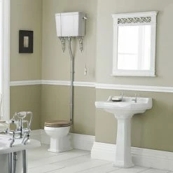 Old London Richmond High Level Traditional Bathroom Suite